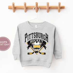 Vintage Pittsburgh Pirate Crewneck Sweatshirt TShirt, Pirate | Inspire