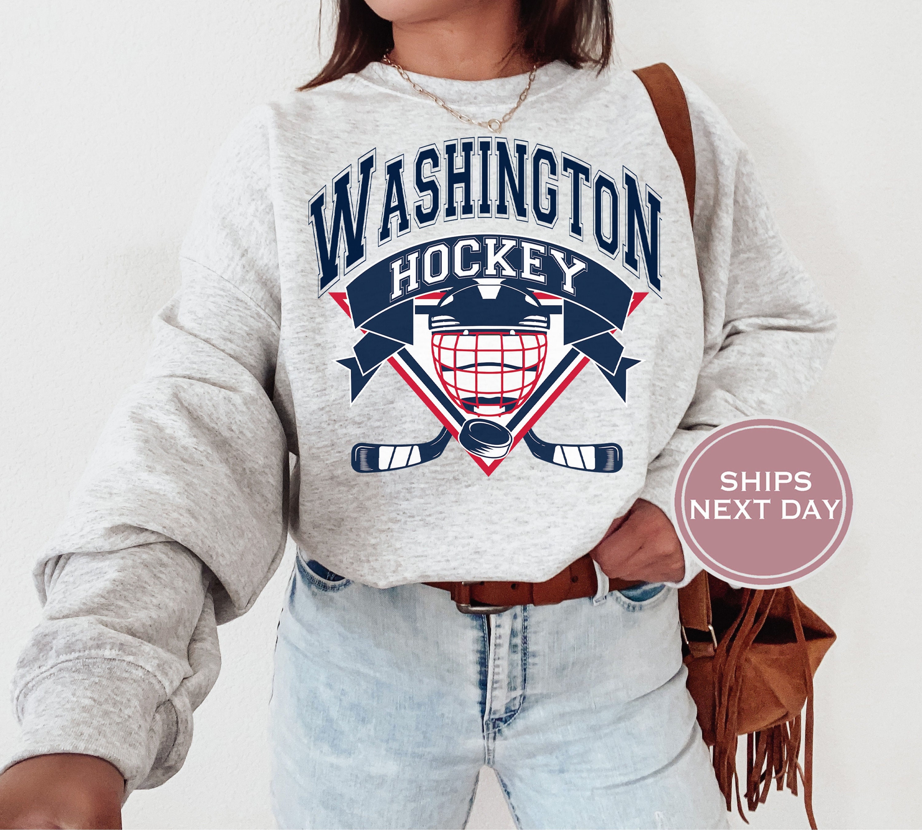 Vintage Style Washington DC Hockey Sweatshirt, DC Hockey Sweatshirt, Retro  DC Hockey Crewneck, Cute Washington Hockey Sweatshirt, Hockey T