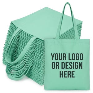 Anpassade tygkassar i bulk med logotyp | Mintgröna canvasväskor för babyshowers, teampresenter och firanden | 14x16 gabardin, gratis provtryck