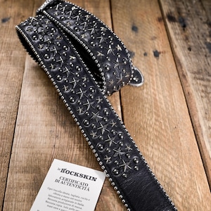 Guitar and bass strap in elegant genuine leather with metal stars