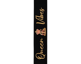 QV Table runner