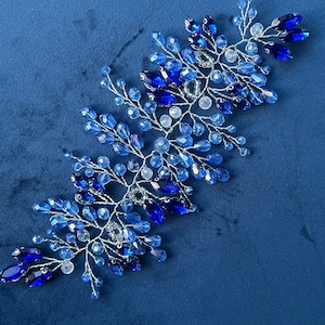 Blue hair vine