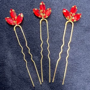 Red hair pins
