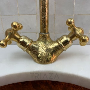 Unlacquered solid brass Bathroom faucet , bathroom faucet , brass bathroom faucet , vanity faucet , brass bathroom vanity faucet , bathroom