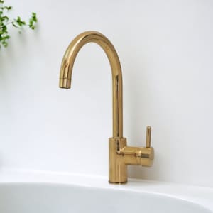 Unlacquered brass faucet , single hole faucet , kitchen faucet , brass kitchen faucet , hot and cold faucet , sink faucet , kitchen sink ,