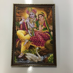 Radha Krishna Göttliche Liebe Laminierte gerahmte Bilderrahmen WALLFRAMES (19.5x13.5 &quot;)