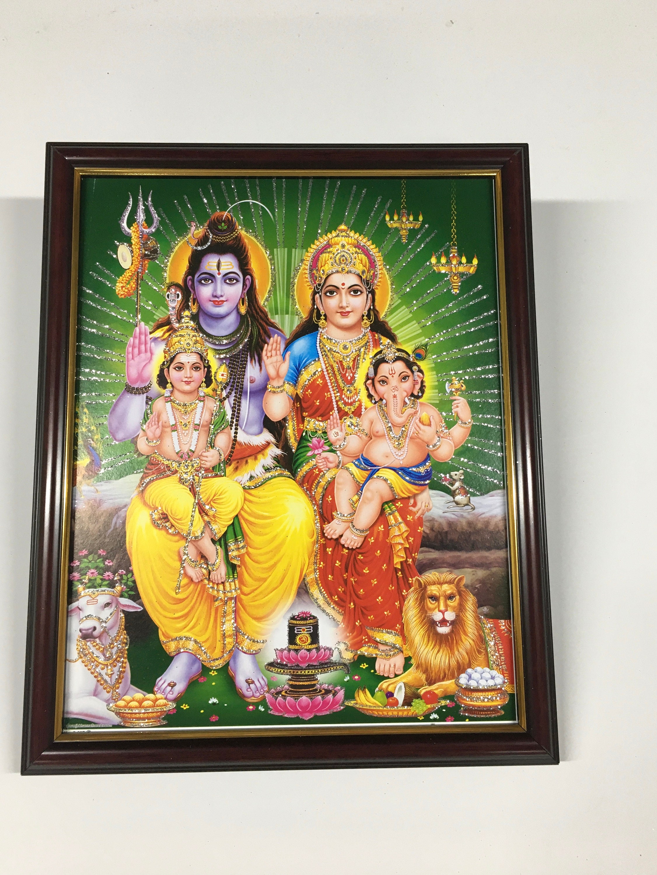 シヴァ神の家族 / パリヴァルの額入り写真フレーム 壁掛けフレーム