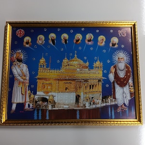 Guru Nanak Dev Ji & Gyllene templet Inramad bild (16X12.5")