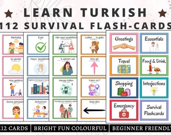 Puede incluir: Un conjunto de 112 flashcards coloridas para aprender frases básicas en turco. Las tarjetas están divididas en categorías como saludos, esenciales, viajes, comida y bebida, compras, interjecciones, emergencias y supervivencia. Cada tarjeta presenta una ilustración y la palabra o frase turca.