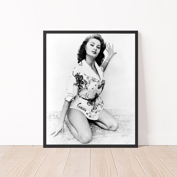 Sophia Loren Photo Print Black and White Sophia Loren Photography Vintage Celebrity Poster Print