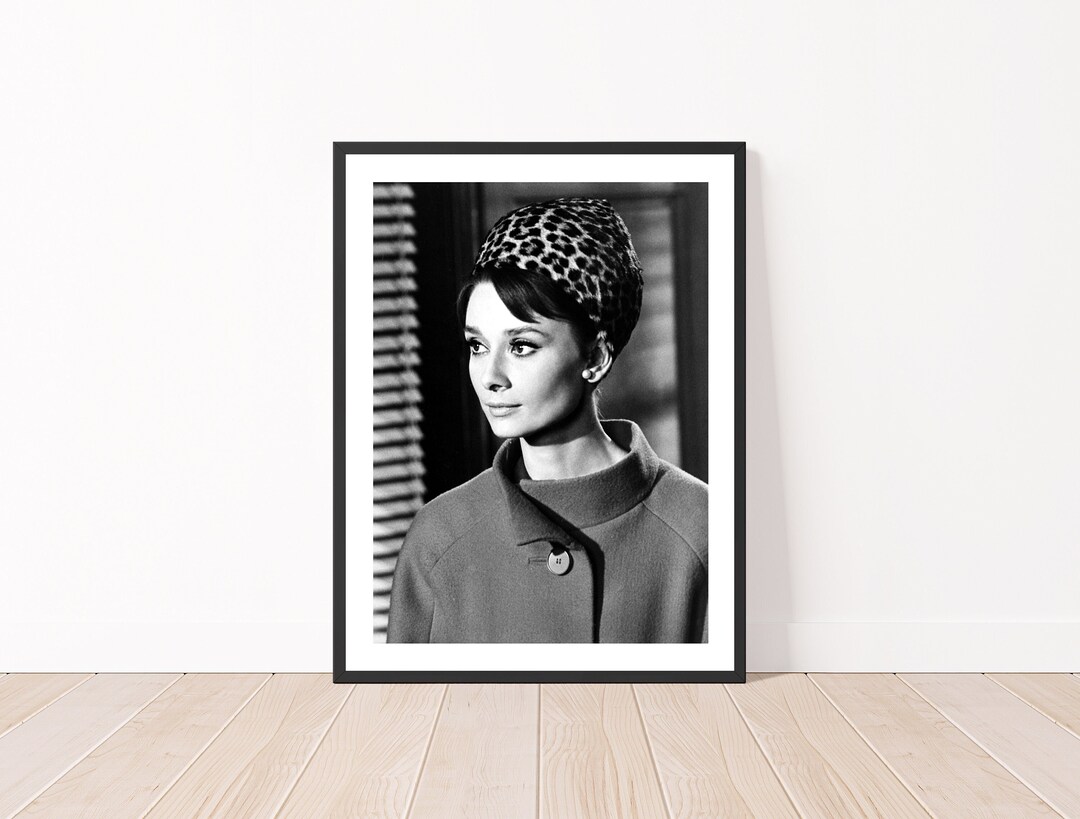 Black and White Audrey Hepburn Print Vintage Audrey Hepburn - Etsy
