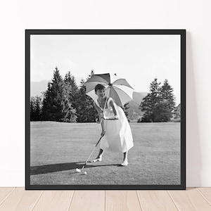 Audrey Hepburn Playing Golf Photo black&white 1950&#39;s Old Hollywood Audrey Hepburn Wall Art