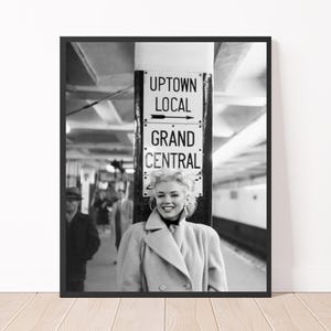 Marilyn Monroe Wall Art Black and White Marilyn Monroe Photography 1955 Monroe in Subway Poster Print