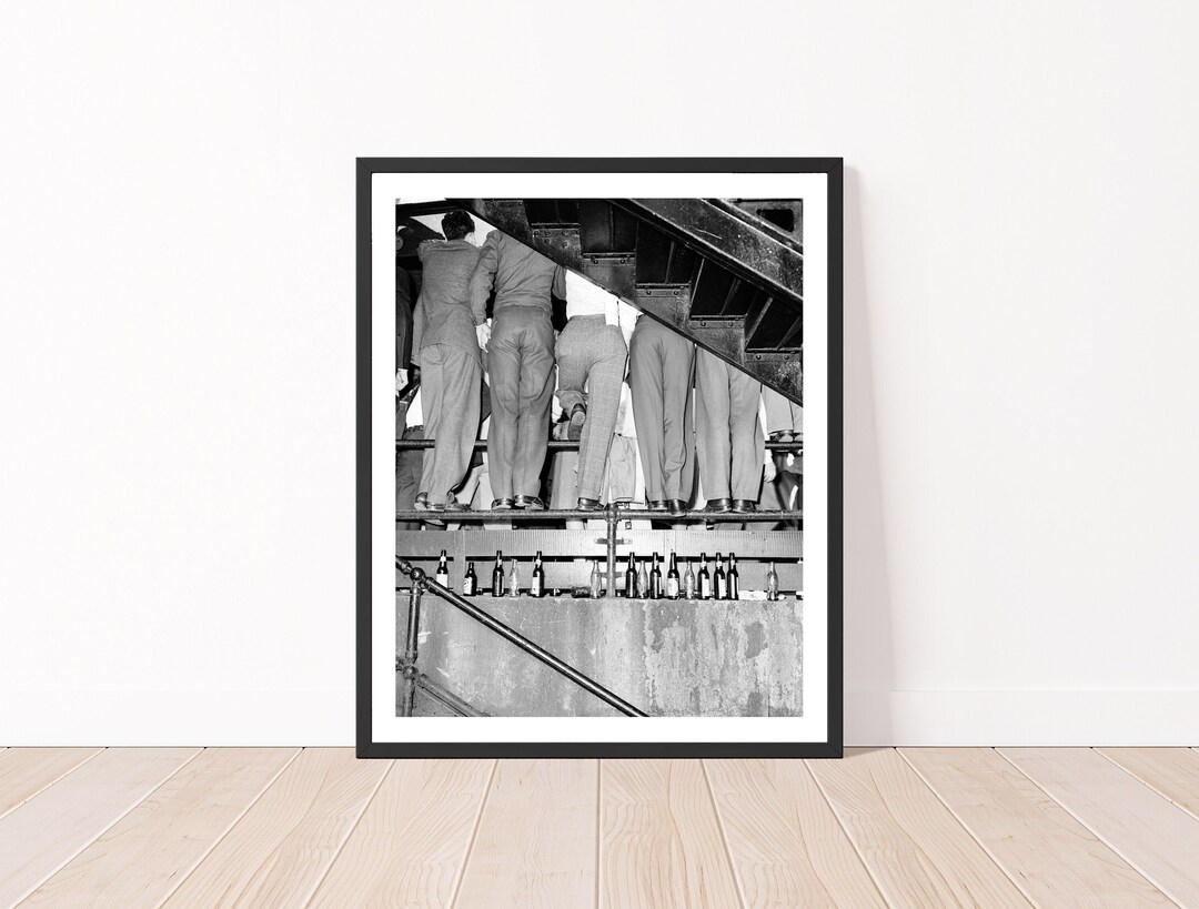 Vintage Photography Print Vintage Funny Photo Print Black and Etsy