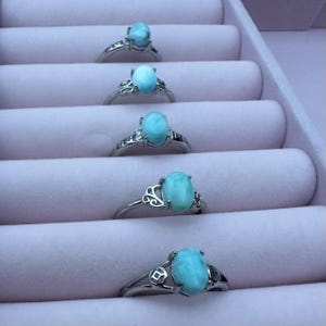 Anillo ajustable de larimar: joyería curativa con cristales bañada en plata