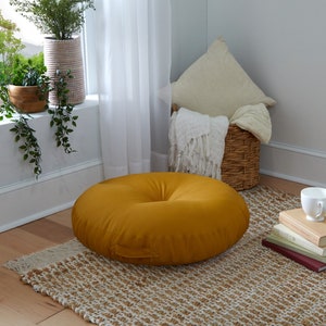 Tufted Round Floor Pillow with Handle 24 x 24 x 5