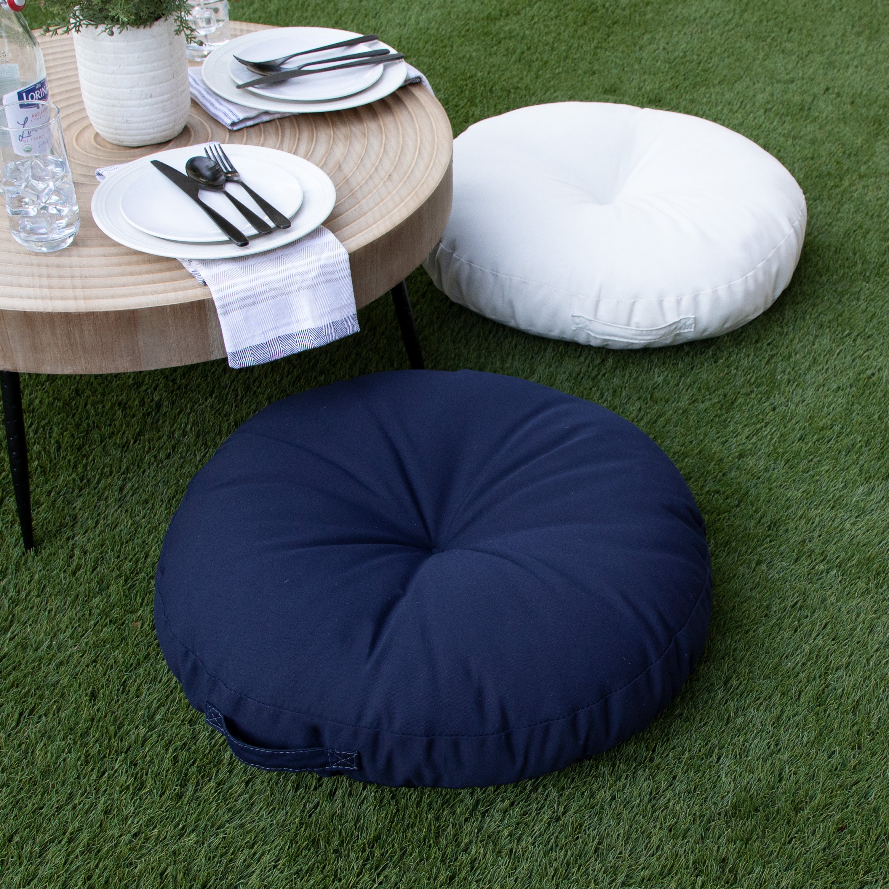 Sunbrella Indoor outdoor Tufted Round Floor Pillow With Handle 24 X 24 X 5 Etsy