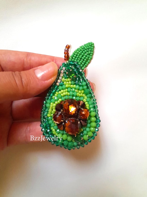 AVOCADO brooch handmade brooch embroidered brooch fashion pin vegan brooch beaded jewelry beaded geen pin brooch embroidery gift for woman