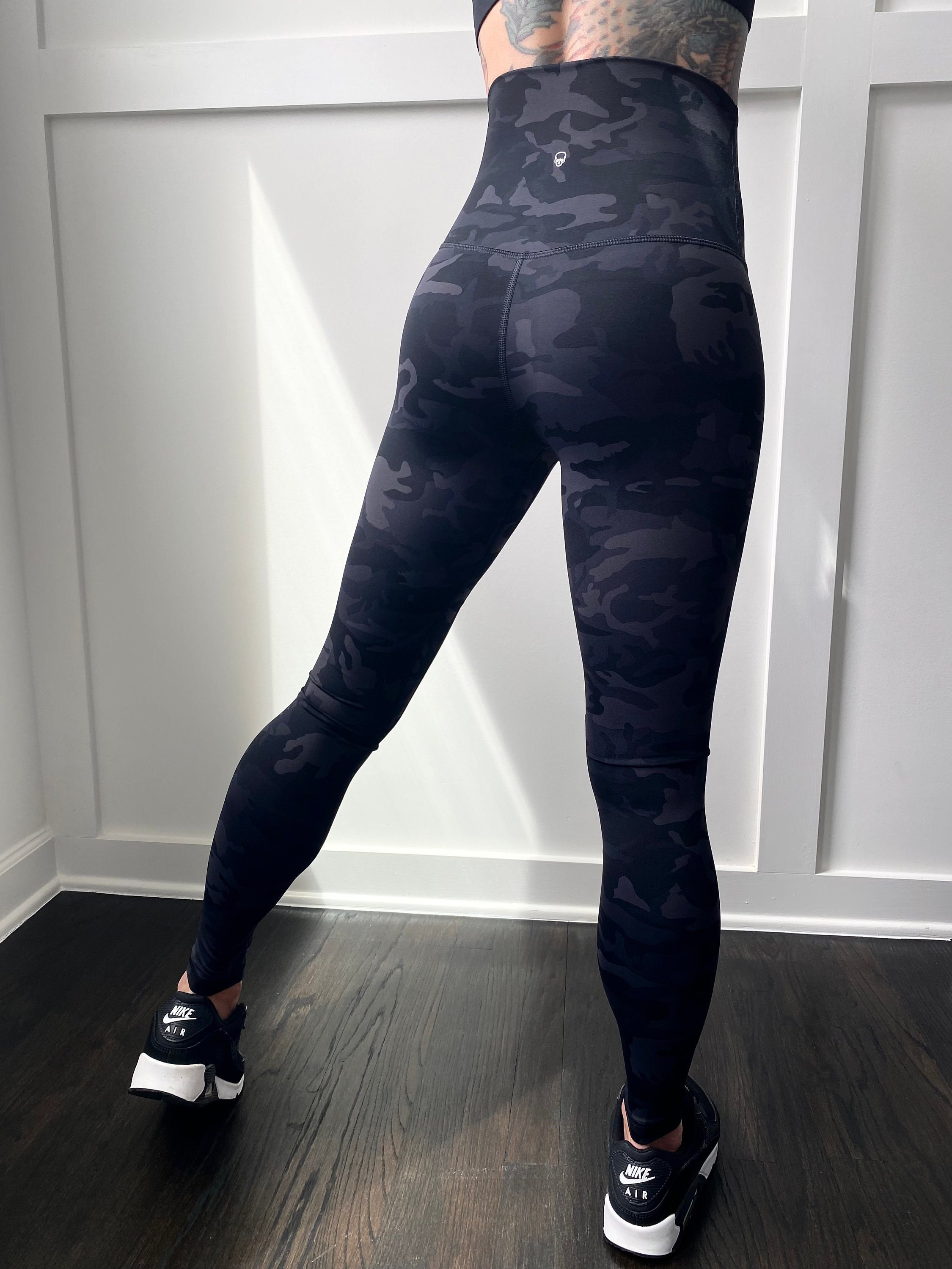 Buy Lululemon Size 8 Online In India -  India