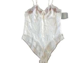NWT Vintage 1990s Delicates Ivory Satin Lace Teddy Bodysuit small