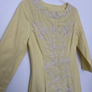 Vestido recto de lino y algodón amarillo limón bordado de Plenty Tracy Reese de Anthropologie, talla 6 imagen 5