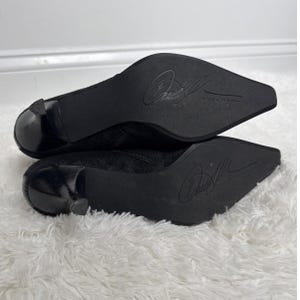 Bottines Donald Pliner en daim noir, bout pointu, talon chaton 7,5 image 15