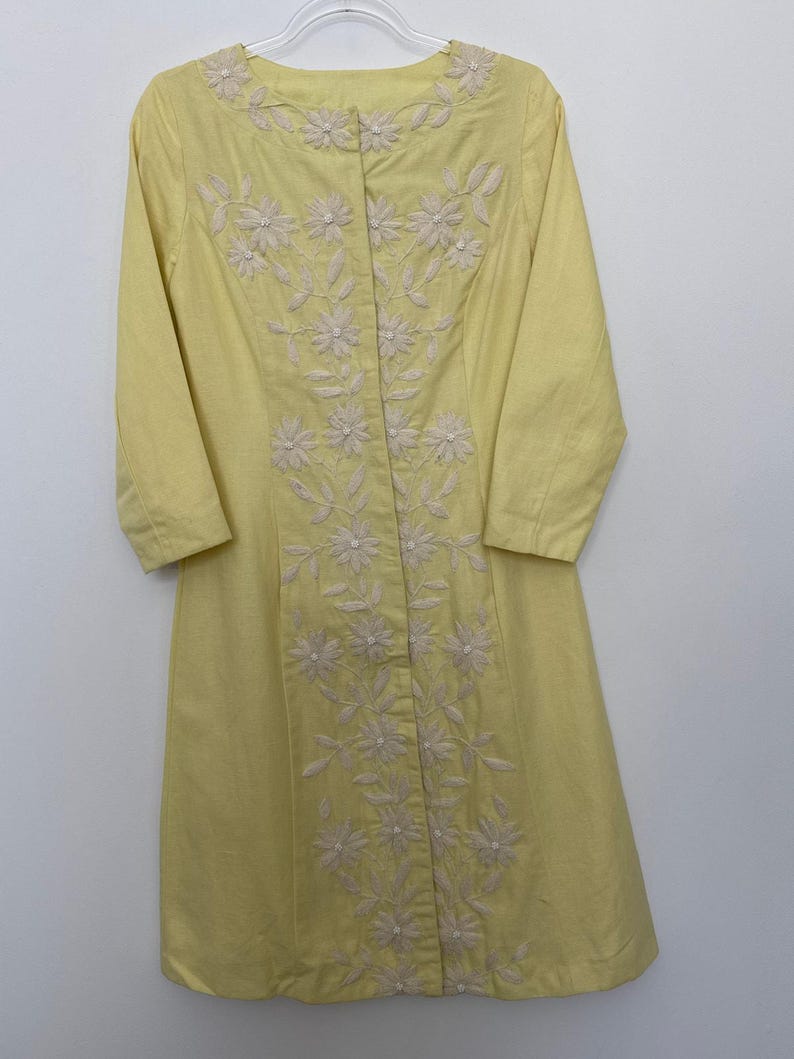 Vestido recto de lino y algodón amarillo limón bordado de Plenty Tracy Reese de Anthropologie, talla 6 imagen 17