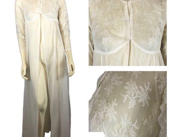 Vintage 60s Vanity Fair Chiffon Lace Tricot Sheer Peignoir Robe size 30 XS