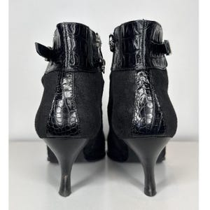 Bottines Donald Pliner en daim noir, bout pointu, talon chaton 7,5 image 7