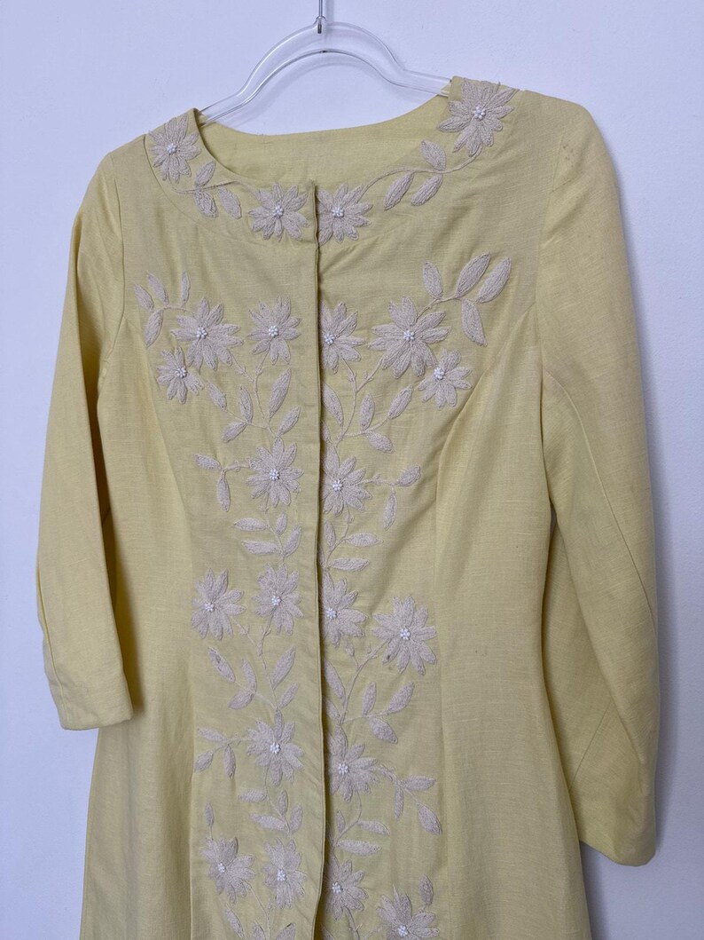 Vestido recto de lino y algodón amarillo limón bordado de Plenty Tracy Reese de Anthropologie, talla 6 imagen 6