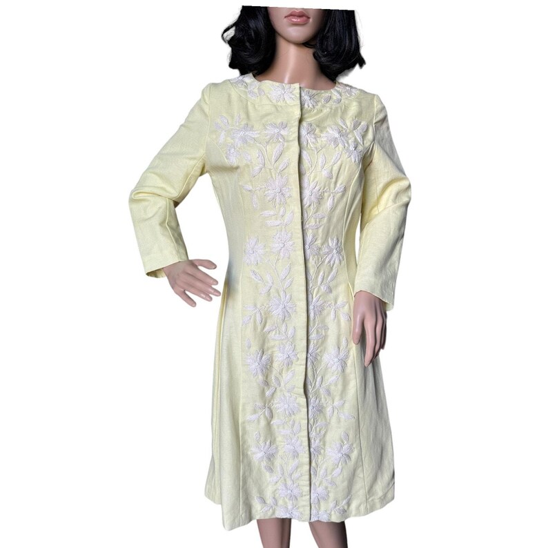 Vestido recto de lino y algodón amarillo limón bordado de Plenty Tracy Reese de Anthropologie, talla 6 imagen 2