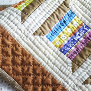 Spool Quilt Pattern with Fabric Selvage