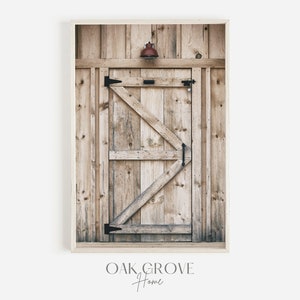 Barn Door Wall Art, Old Barn Photo, Barn Door Digital Print, Wooden Barn Door On Farm, Rustic Farmhouse, Countryside Decor, Barn Door Print