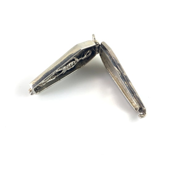 Sterling Silver And Onyx Coffin With Skeleton Pen… - image 3