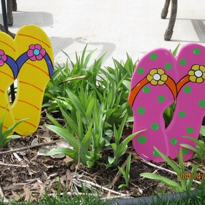 FLIP FLOP SANDAL Wood Outdoor Yard Art, Garden Lawn Decor - Etsy