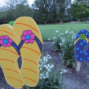 FLIP FLOP SANDAL Wood Outdoor Yard Art, Garden Lawn Decor - Etsy