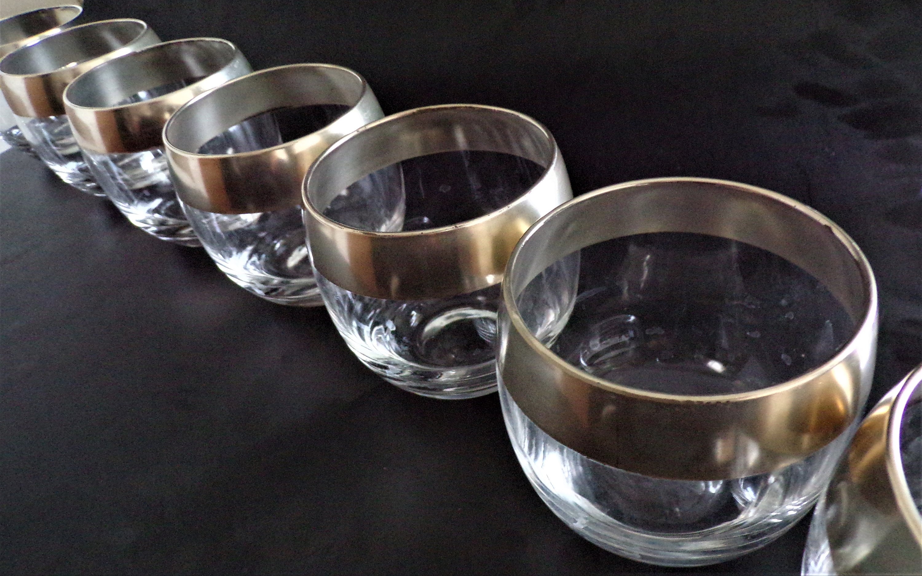 Set of 7 LARGE Mid Century Dorothy C. Thorpe Silver Band Roly Poly