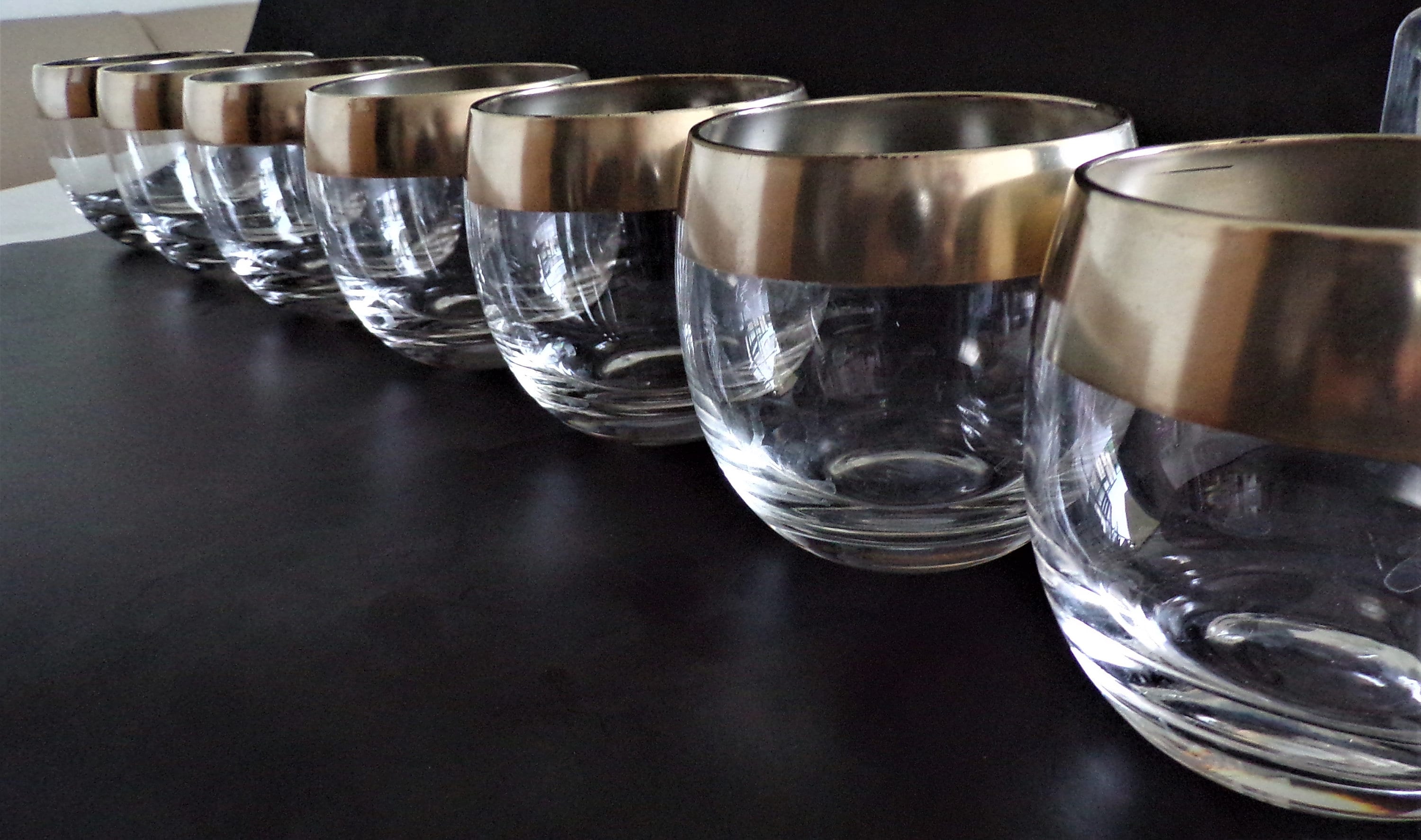 Set of 7 LARGE Mid Century Dorothy C. Thorpe Silver Band Roly Poly