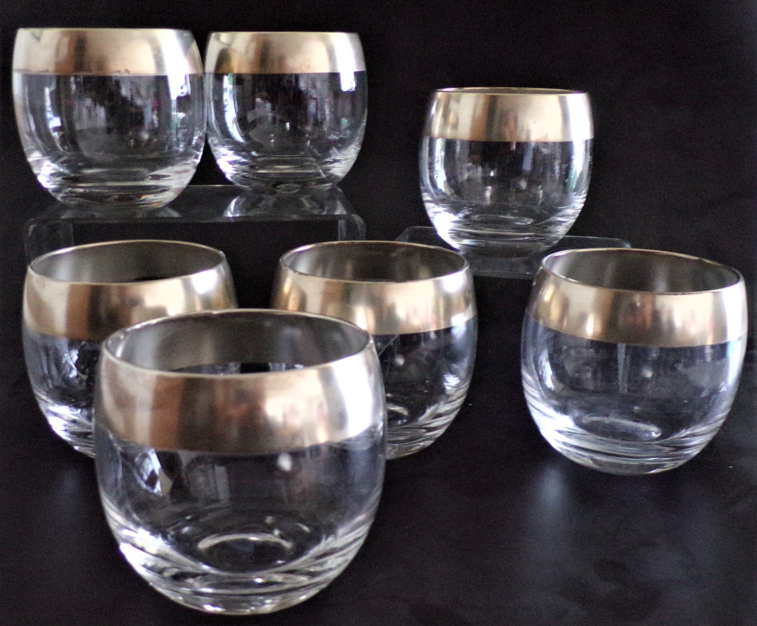 Set of 7 LARGE Mid Century Dorothy C. Thorpe Silver Band Roly Poly