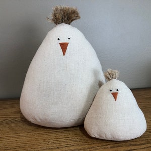 Home Decor Cotton Spring/Holiday Mama and Baby Chicken