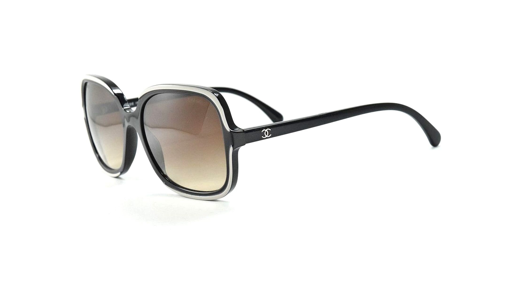 Chanel 5482H 622/S8 Polarized Sunglasses Black w/ Glass Pearls Gold CC Logo