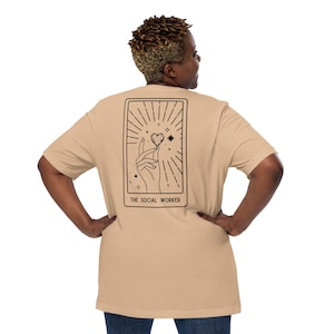Carta del Tarot del Trabajador Social, Apoyo del Defensor Empoderar camiseta unisex