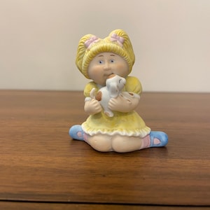 Vintage Small Cabbage Patch Porcelain Figurine