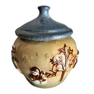 Cookie Jar Vintage Stoneware St. Nicholas Square