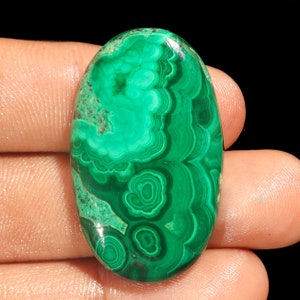 Dazzling Top Quality 100% Natural Malachite Oval Shape Cabochon Loose Gemstone For Making Jewelry 70.55 Ct 41x25x5 MM RJ-780