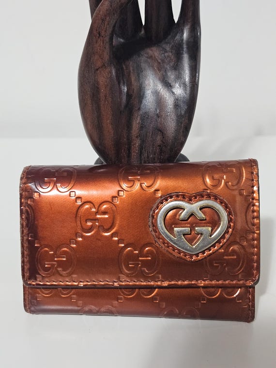 Gucci★素敵！Heart Leather Guccissima Key Charm Gucci Red Guccissima Leather Patent Heart Keyring Gucci | TLC