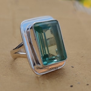 Handgemaakte aquamarijnring: 925 sterlingzilveren band, edelsteenbeloftering
