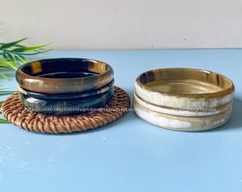 Set von 3 Stück Natur Büffelhorn Armband, Ochsen Horn Armreifen, breite Armspange, Horn Armband, Boho Armband, Büffel Horn Schmuck, Geschenk für sie B2
