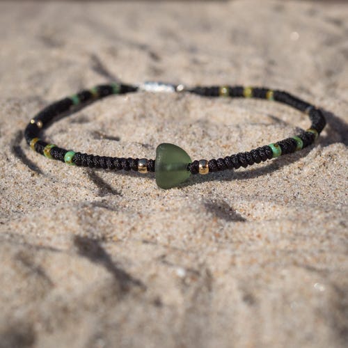 Sea glass anklet "Coral Reef" with twist clasp