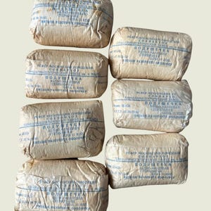 Sovjetiska sterila gasbindor från 1965-talet, medicinska förnödenheter från Sovjetunionen, originalförpackning av bomull och marmelad, retro apoteksdekor, vintage rysk första hjälpen-lott